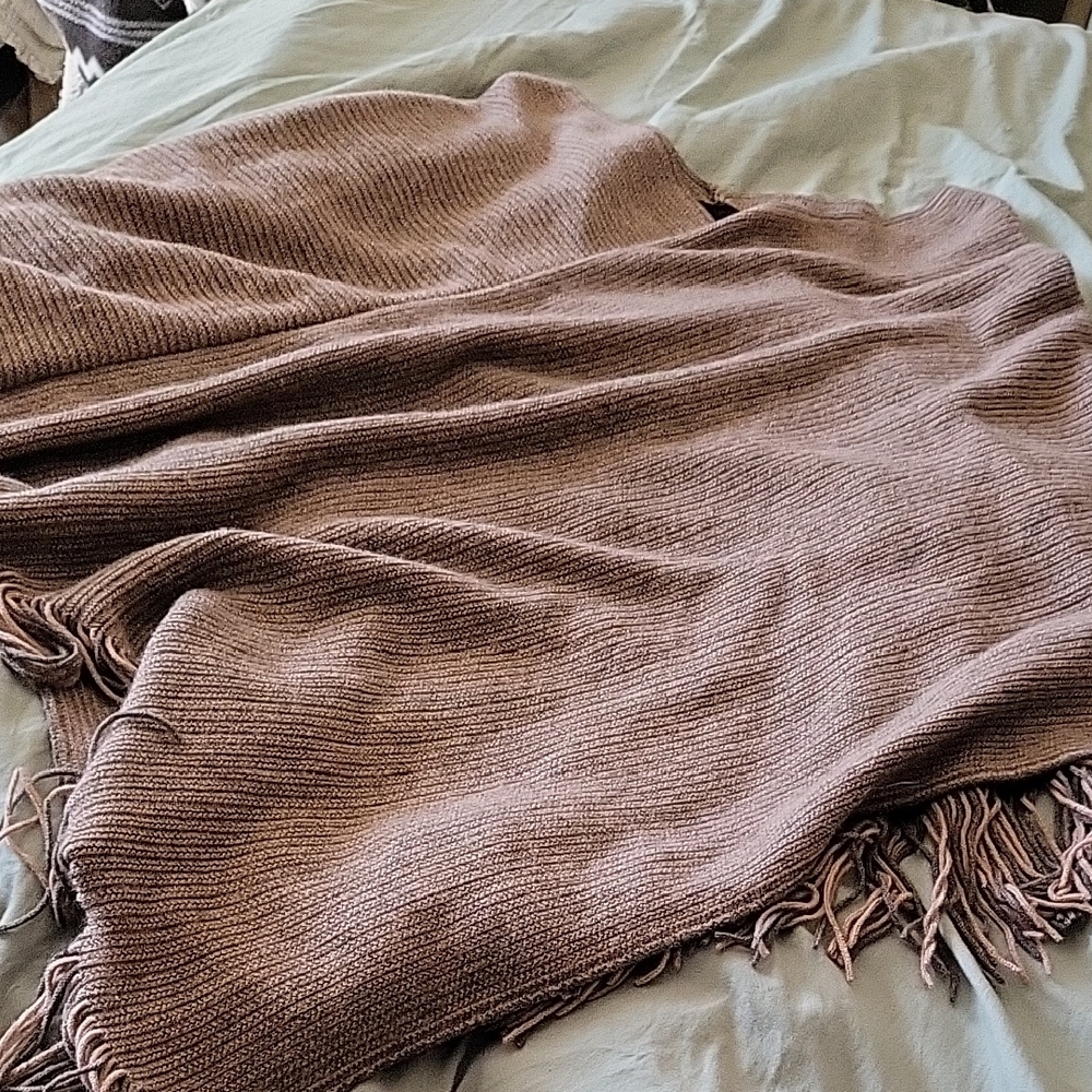 Steve Madden Taupe Knit Fringe Wrap